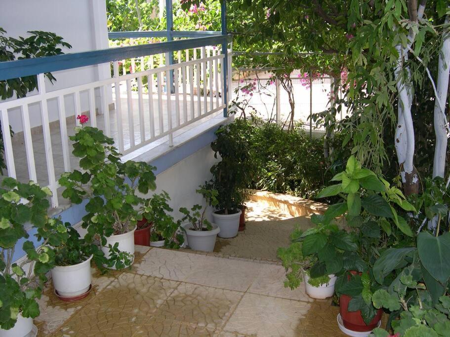 Selfcatering -Studio Helen No 7 Xiropigado Exterior foto